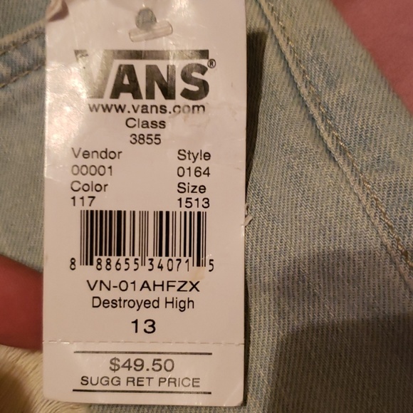 Van's shorts - Picture 2 of 6